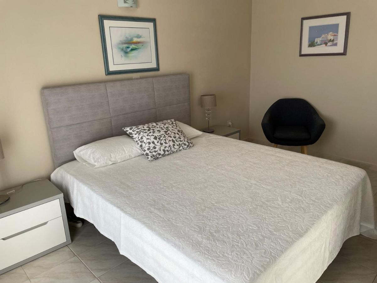 Glory Holiday Rooms Лагос Екстериор снимка