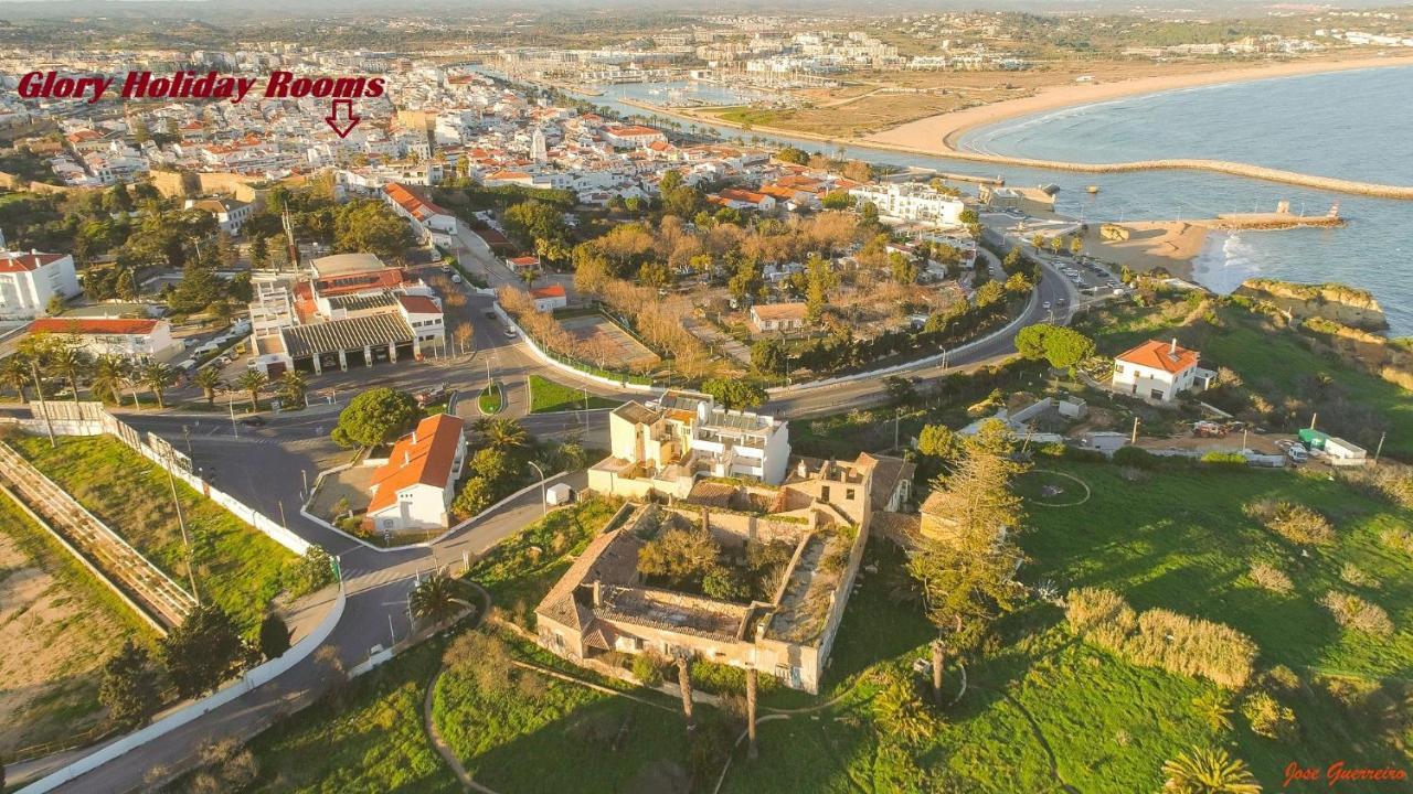 Glory Holiday Rooms Лагос Екстериор снимка