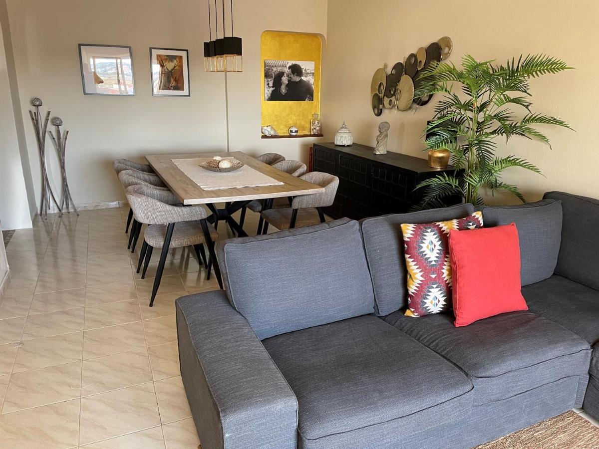 Glory Holiday Rooms Лагос Екстериор снимка