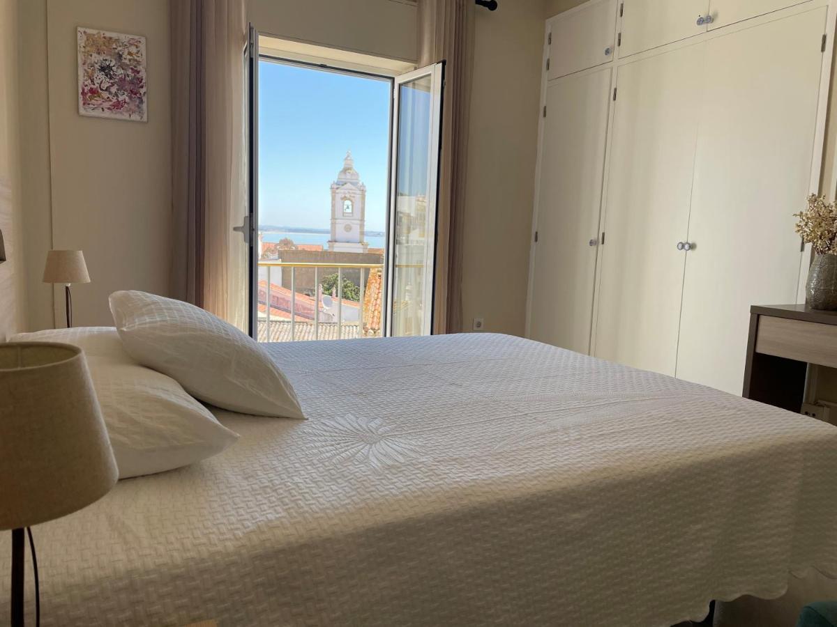 Glory Holiday Rooms Лагос Екстериор снимка