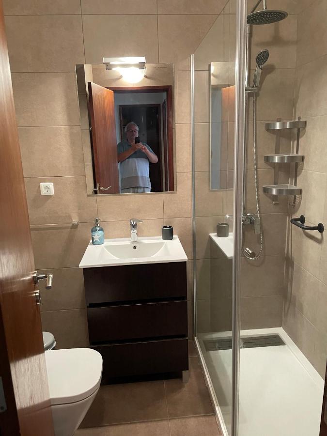 Glory Holiday Rooms Лагос Екстериор снимка